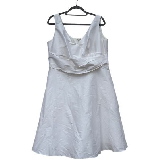 Alfred Sung White Mini Dress, Bridal, Cocktail, A Line,‎ V Neck, Plus Size 18 - Picture 1 of 9